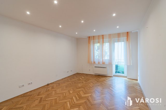 Kiadó téglalakás, albérlet, Szegeden 189 E Ft / hó, 2 szobás