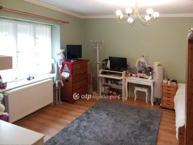 Eladó családi ház, Bátorban 37.9 M Ft, 2 szobás