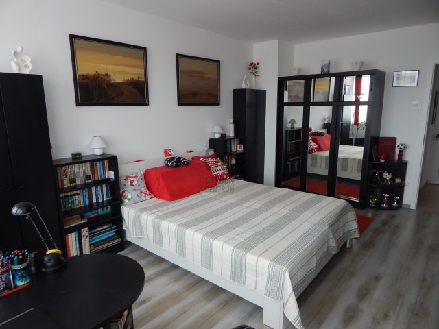 Eladó téglalakás, Tiszafüreden 30.5 M Ft, 2 szobás