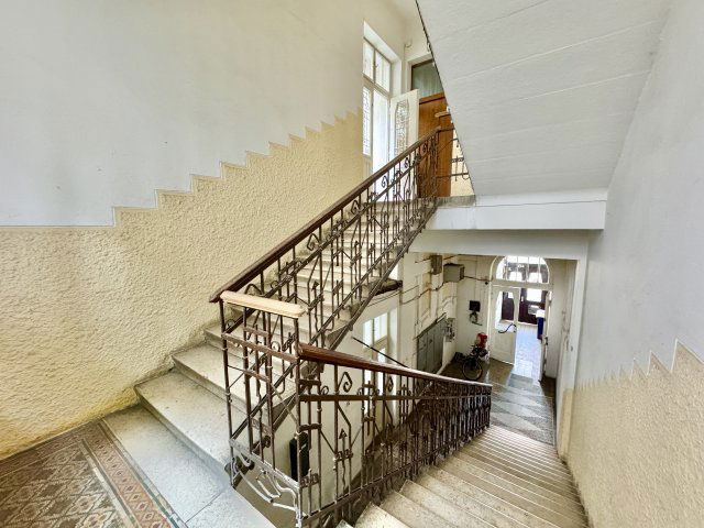 Eladó téglalakás, Budapesten, III. kerületben 129 M Ft, 4 szobás