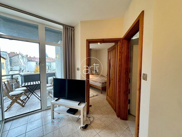 Kiadó téglalakás, albérlet, Szegeden, Mérey utcában, 2 szobás