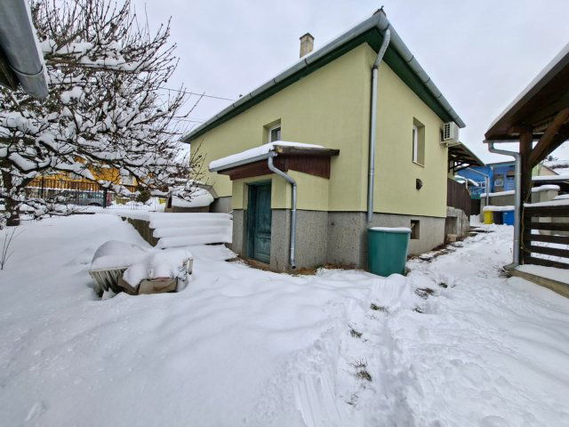 Eladó családi ház, Miskolcon 46 M Ft, 2 szobás