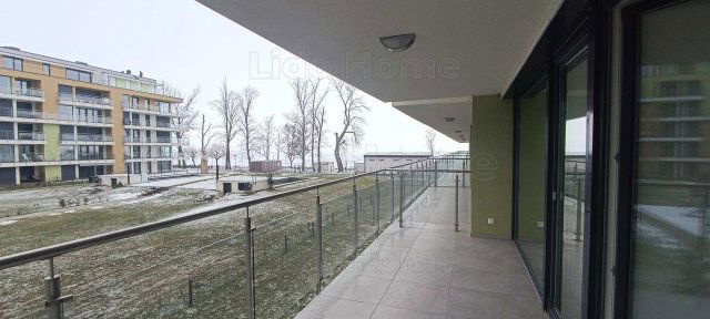 Eladó téglalakás, Siófokon 93.77 M Ft, 2 szobás