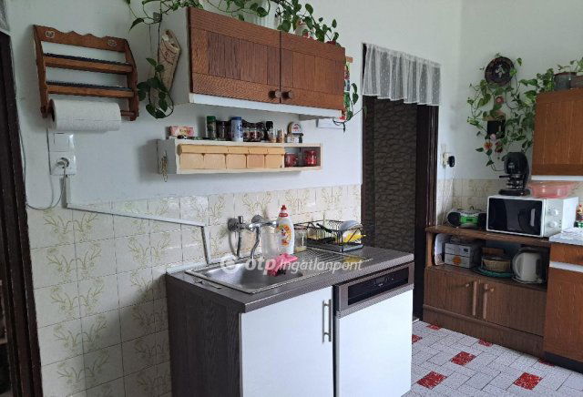 Eladó családi ház, Bicskén 99 M Ft, 3 szobás