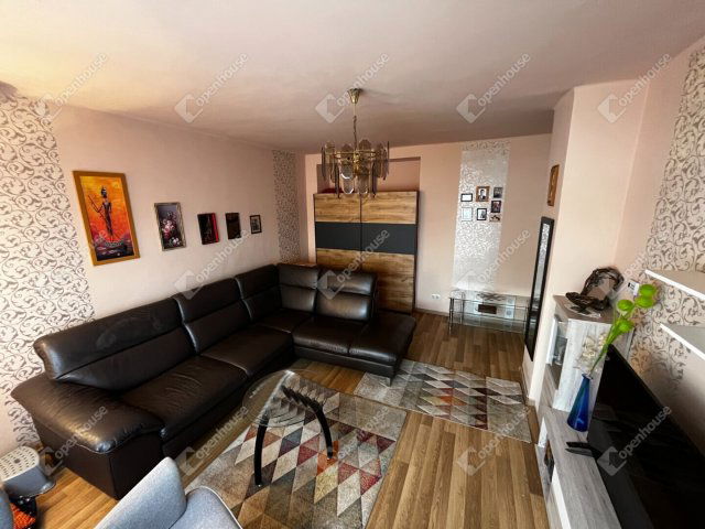 Eladó téglalakás, Debrecenben 51.999 M Ft, 1 szobás