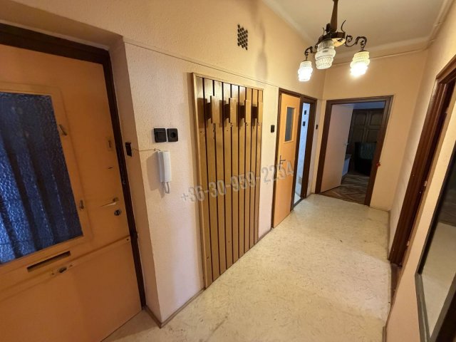 Eladó téglalakás, Nagykanizsán, Fő úton 36.9 M Ft, 2 szobás