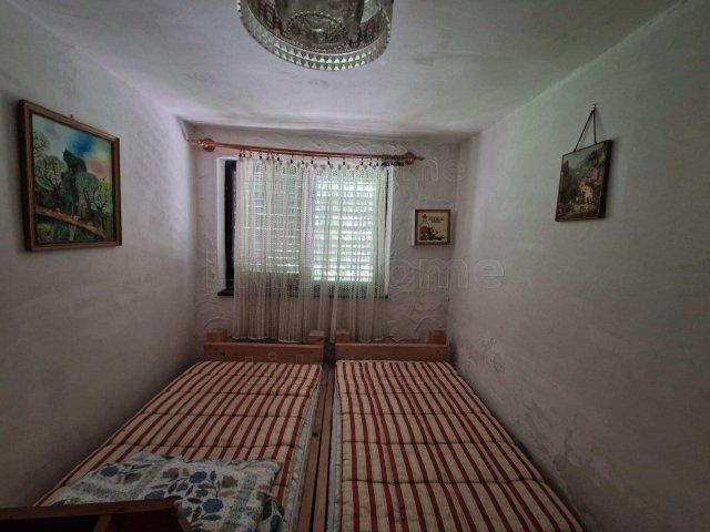 Eladó családi ház, Balatonfenyvesen 49 M Ft, 4 szobás