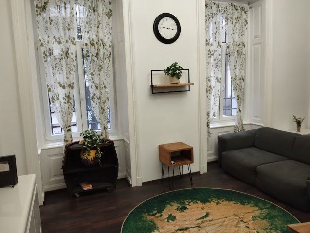 Eladó téglalakás, Budapesten, VI. kerületben 0.495 M Ft