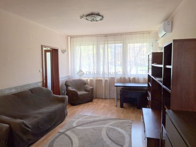 Eladó téglalakás, Budapesten, XX. kerületben, Alsóteleki utcában