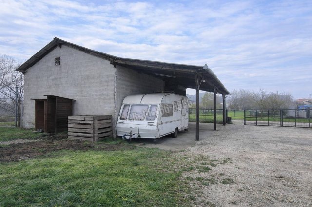 Kiadó ipari ingatlan, Alsónémediben 200 E Ft / hó, 1 szobás