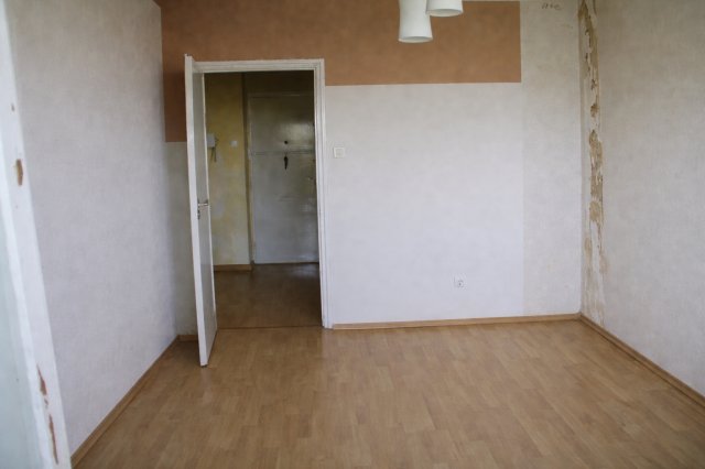 Eladó téglalakás, Szombathelyen 22.9 M Ft, 1 szobás