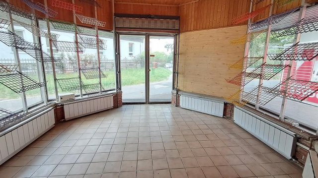 Kiadó üzlethelyiség, Budapesten, XV. kerületben 230 E Ft / hó