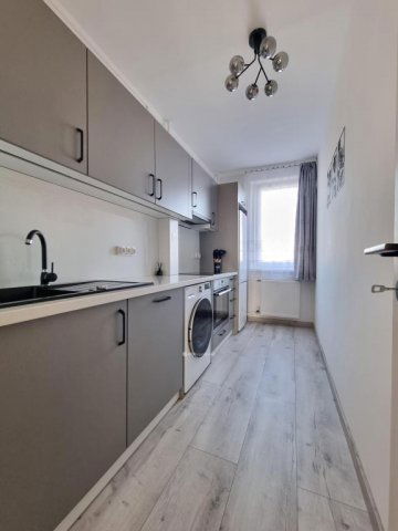 Eladó panellakás, Pápán 44.75 M Ft, 2 szobás