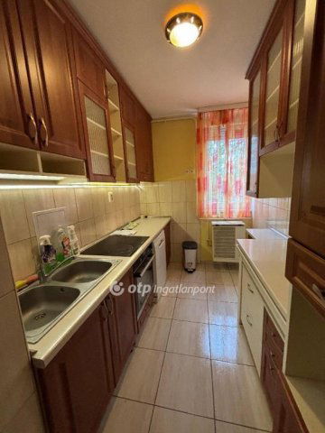 Eladó téglalakás, Miskolcon 33.9 M Ft, 2 szobás