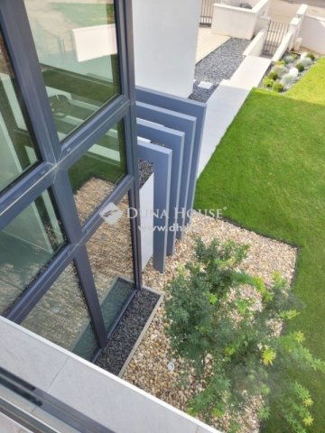 Eladó családi ház, Törökbálinton 398 M Ft, 5 szobás