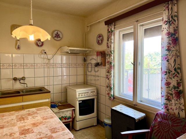 Eladó családi ház, Lajosmizsén 37.5 M Ft, 2 szobás
