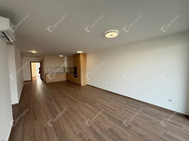 Kiadó téglalakás, albérlet, Győrött 418 E Ft / hó, 4 szobás
