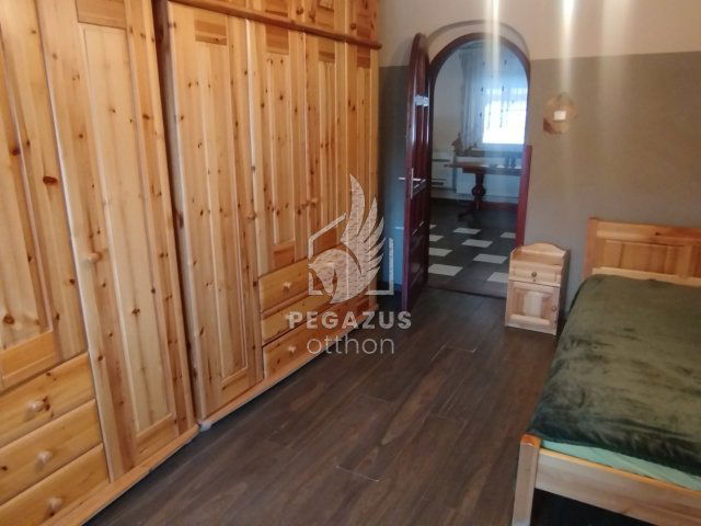 Kiadó családi ház, albérlet, Ózdon, Bólyai Farkas utcában