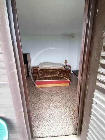 Eladó családi ház, Pécsett 10.5 M Ft, 1 szobás