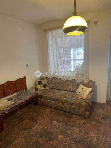 Eladó családi ház, Beloianniszon 34.6 M Ft, 2 szobás