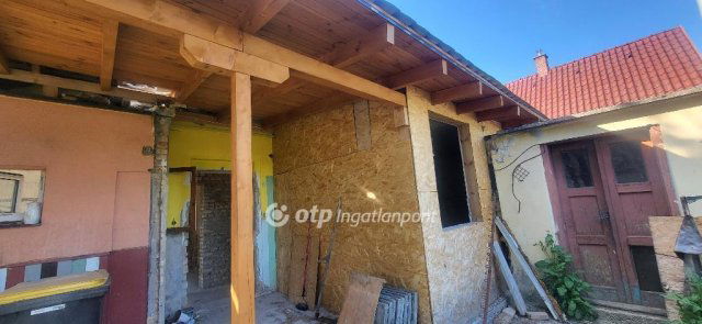 Eladó családi ház, Abdaon 33.99 M Ft, 3+1 szobás