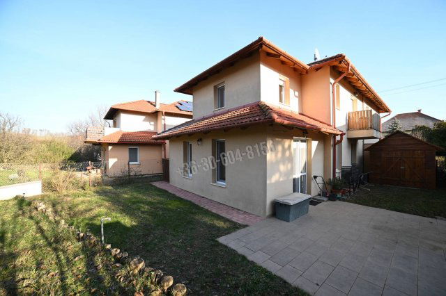Kiadó ikerház, albérlet, Budakeszin 520 E Ft / hó, 4 szobás