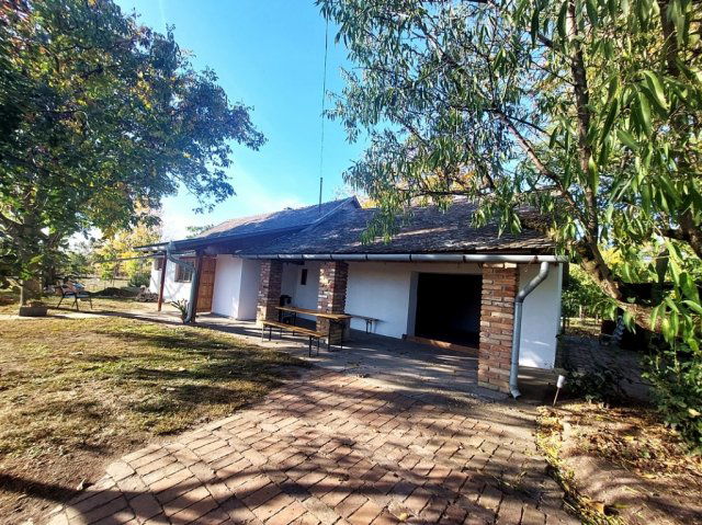 Eladó mezogazdasagi ingatlan, Szentesen 27.9 M Ft, 3+1 szobás