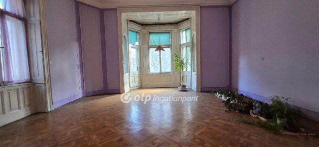 Eladó téglalakás, Budapesten, VIII. kerületben 119.9 M Ft