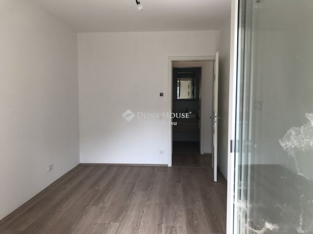 Eladó téglalakás, Budapesten, XIII. kerületben 105 M Ft