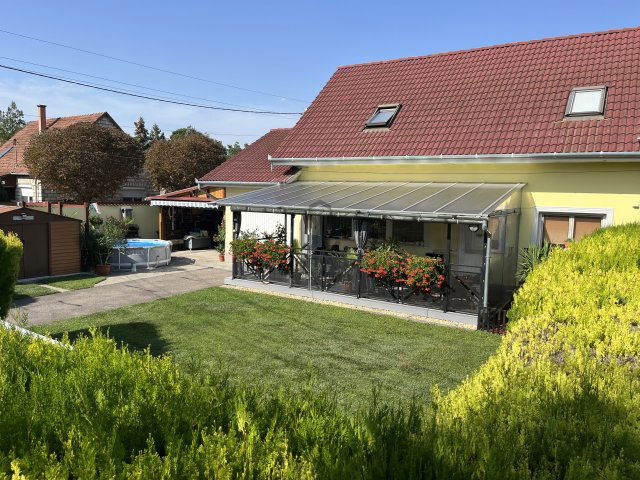 Eladó sorház, Gyömrőn 98.5 M Ft, 4 szobás