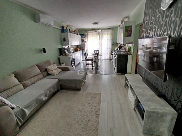 Eladó panellakás, Budapesten, XV. kerületben 74.9 M Ft, 4 szobás
