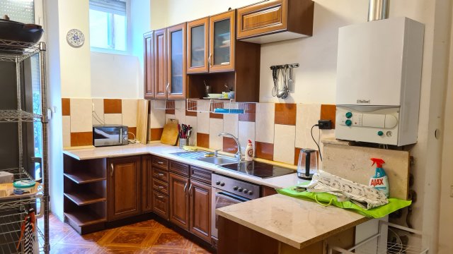 Kiadó téglalakás, albérlet, Pécsett 220 E Ft / hó, 2 szobás