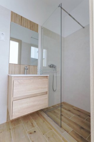 Eladó téglalakás, Budapesten, XXI. kerületben 25.6 M Ft