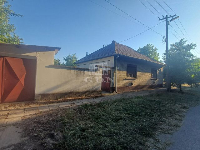 Eladó családi ház, Bácsbokodon 8.99 M Ft, 3 szobás