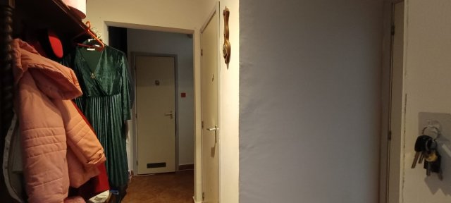 Eladó panellakás, Békéscsabán 30.8 M Ft, 2 szobás
