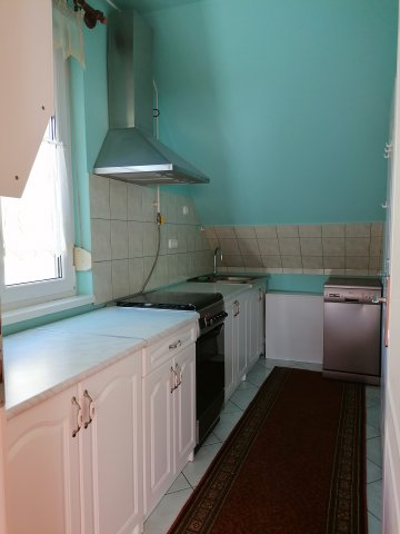 Eladó téglalakás, Szolnokon 59.9 M Ft, 2+2 szobás