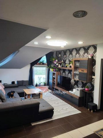 Eladó téglalakás, Mikepércsen 85 M Ft, 2+3 szobás