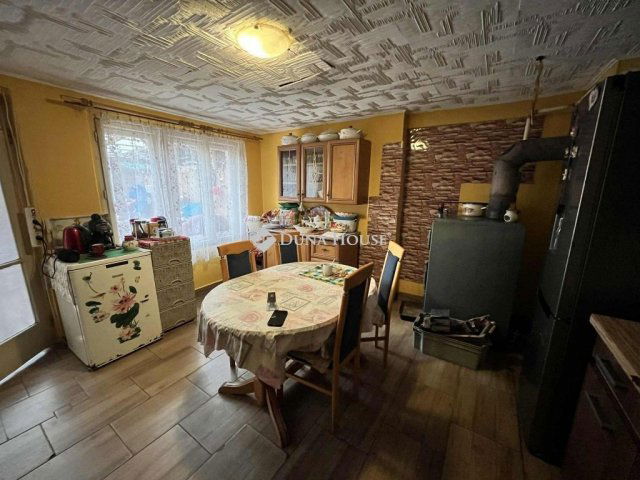 Eladó családi ház, Grábócon 29.9 M Ft, 4 szobás