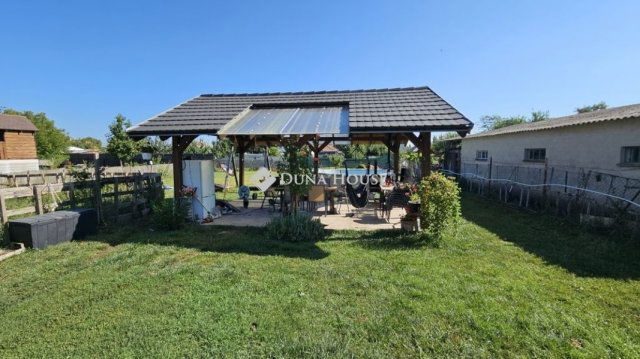 Eladó családi ház, Pusztaszabolcson 32 M Ft, 3 szobás