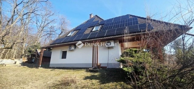 Eladó családi ház, Veresegyházon 199 M Ft, 6 szobás