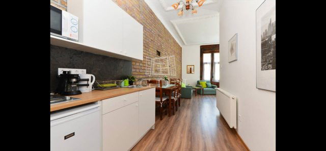 Eladó téglalakás, Budapesten, VIII. kerületben 186 M Ft