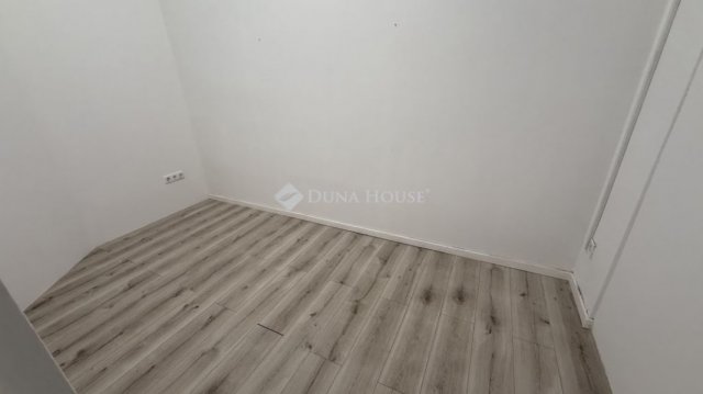 Kiadó üzlethelyiség, Szombathelyen 200 E Ft / hó, 1 szobás