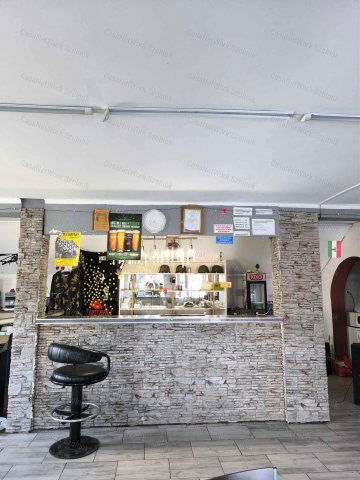 Eladó üzlethelyiség, Tiszaföldváron 21 M Ft, 3 szobás