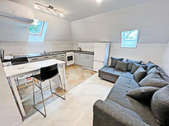 Kiadó téglalakás, albérlet, Debrecenben 200 E Ft / hó, 2 szobás