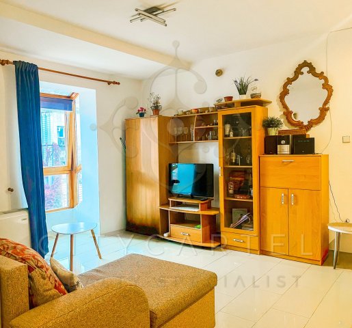 Kiadó téglalakás, albérlet, Budapesten, VI. kerületben