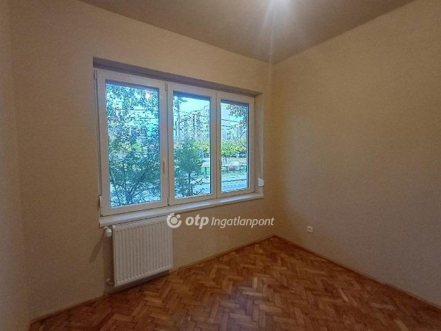 Eladó téglalakás, Budapesten, XX. kerületben 62.5 M Ft