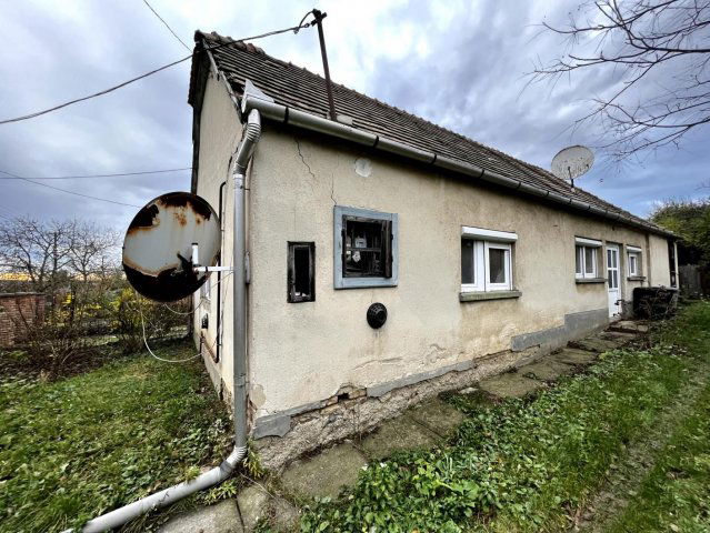Eladó családi ház, Vérteskethelyen 18 M Ft, 2+1 szobás