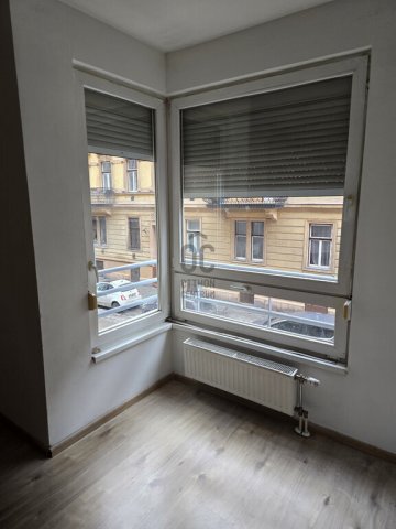 Eladó téglalakás, Budapesten, VII. kerületben 82.9 M Ft