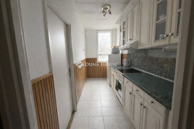 Eladó téglalakás, Budapesten, XVIII. kerületben 68.5 M Ft