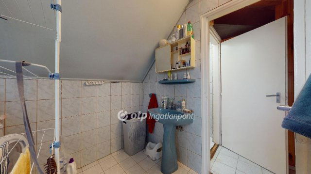 Eladó családi ház, Alsóvadászon 38.5 M Ft, 4 szobás